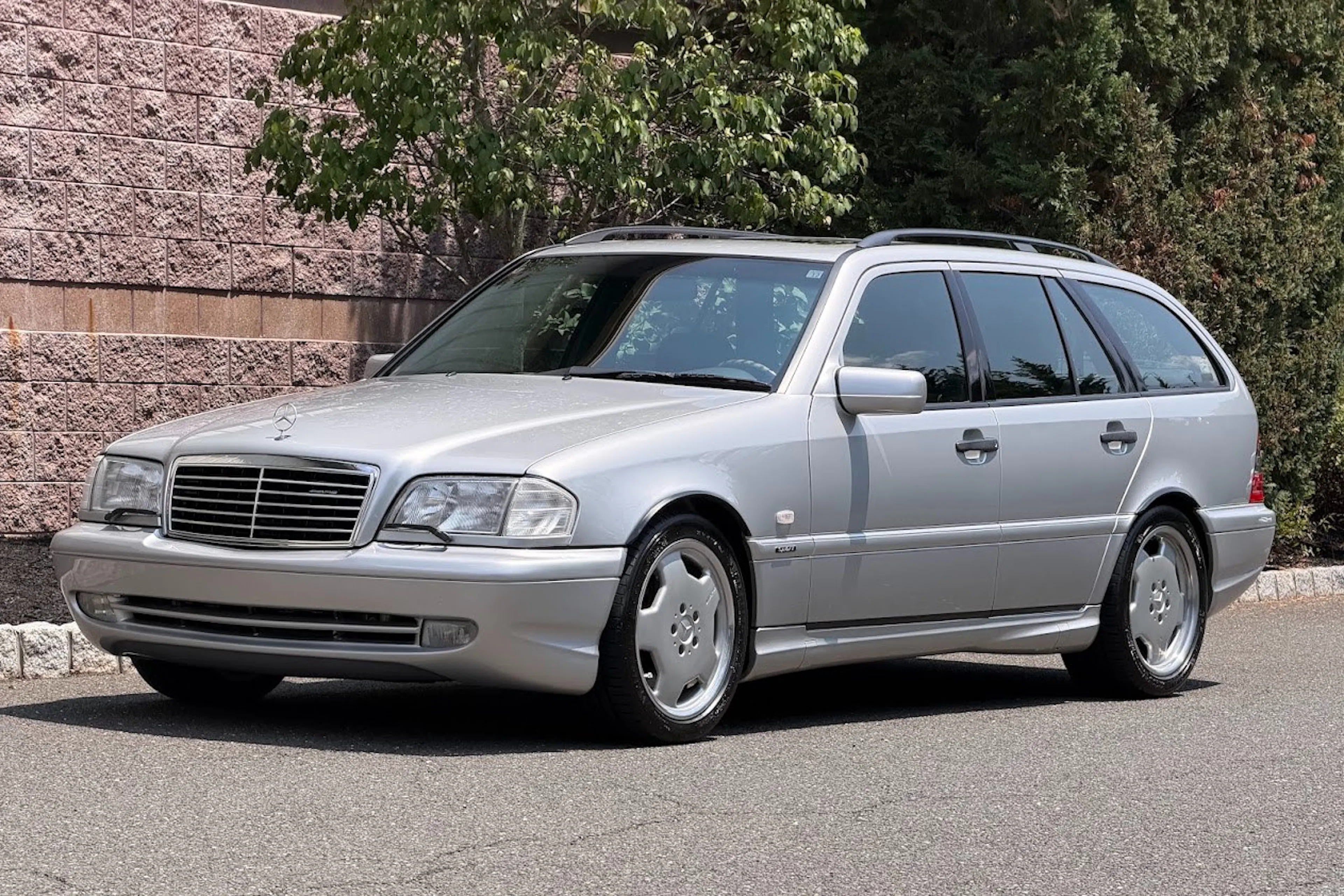 1999 Mercedes-Benz C43 VIN WDB2020931F791909 | Hagerty Valuation